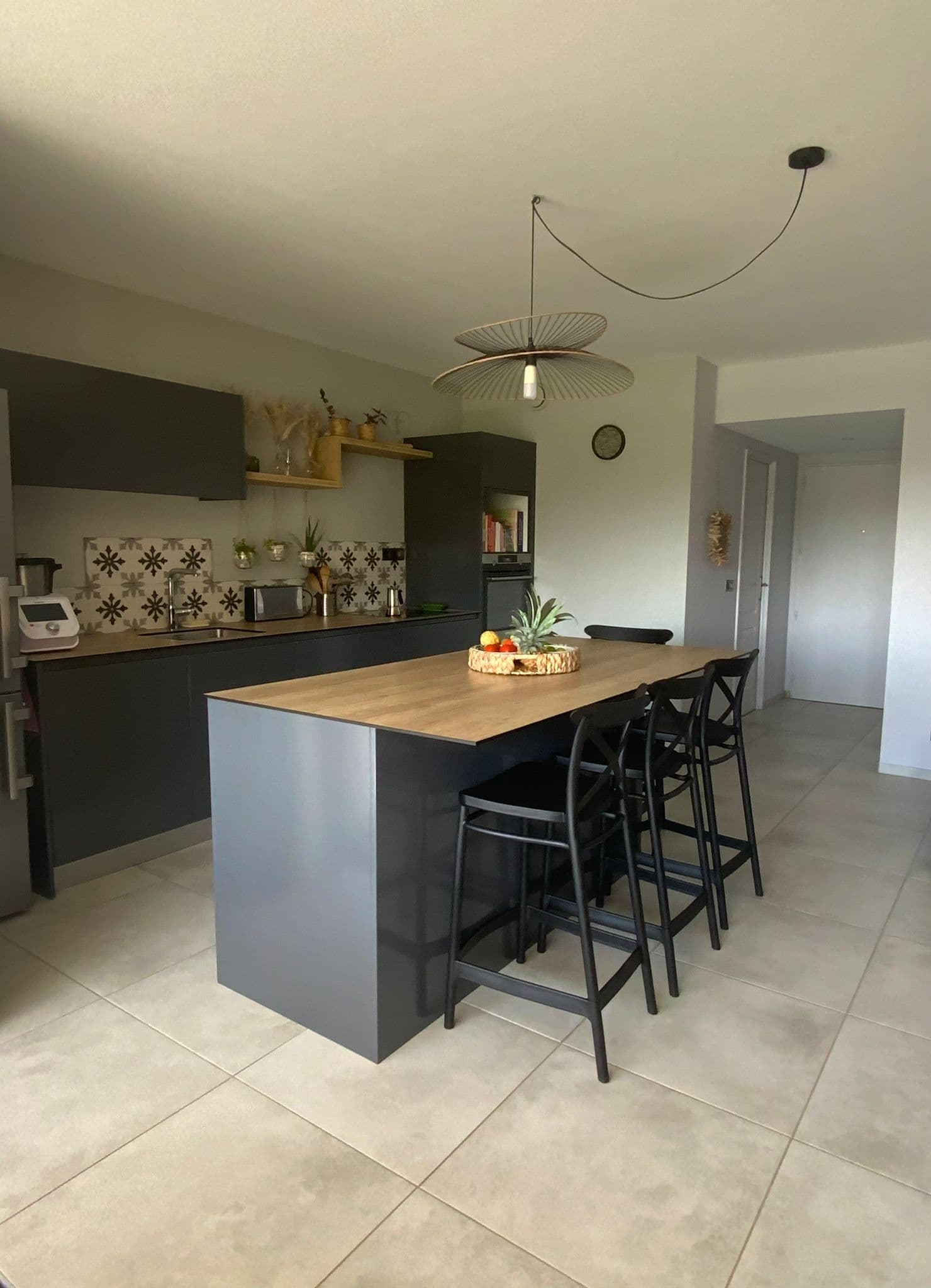 Cuisine équipée moderne - agencement Wood Concept M3